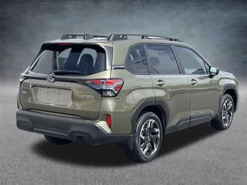 Certified 2025 Subaru Forester Premium w/ Protection Package (1PH) AWD/4WD image 4