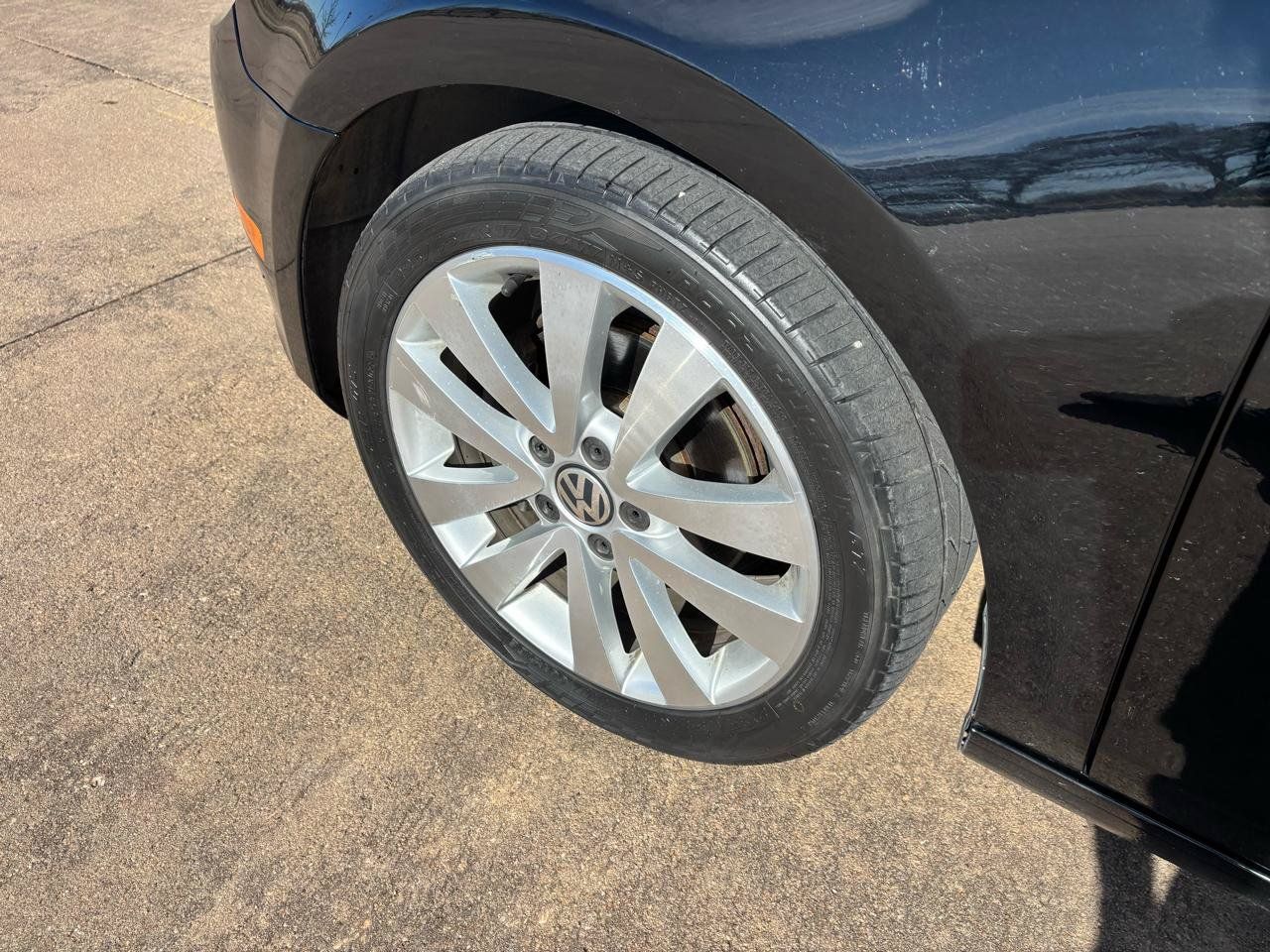 Used 2014 Volkswagen Golf TDI FWD image 20