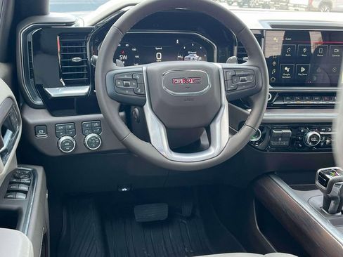 New 2026 GMC Sierra 1500 SLT w/ SLT Premium Plus Package AWD/4WD image 13