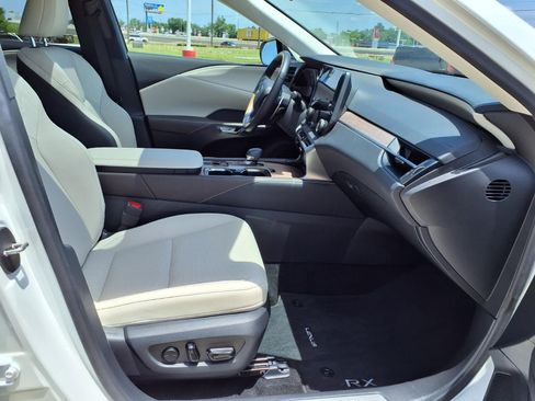 Used 2024 Lexus RX 350 Premium w/ Accessory Package (Z1) FWD image 19