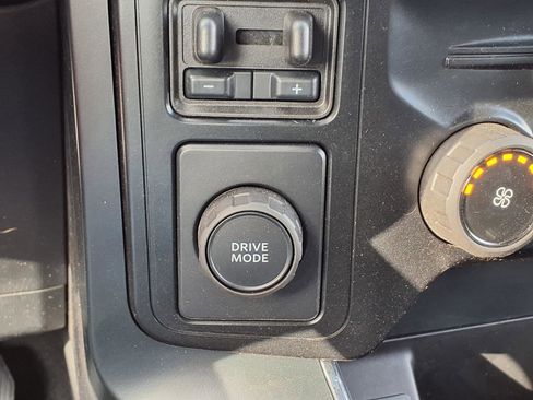 Used 2024 Ford F150 STX image 14