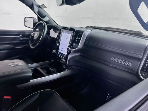 Used 2023 RAM 1500 Laramie AWD/4WD image 28