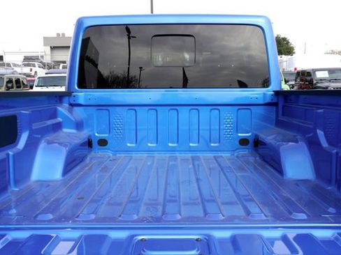 New 2026 Jeep Gladiator Sport image 21