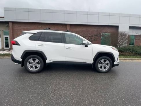 Certified 2023 Toyota RAV4 XLE image 9