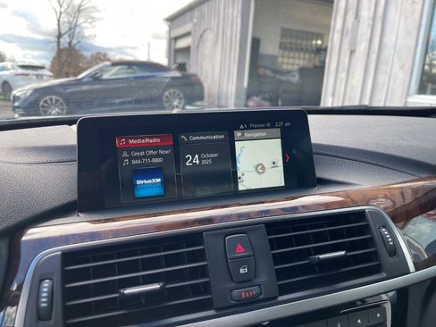 Used 2018 BMW 430i xDrive Convertible image 21