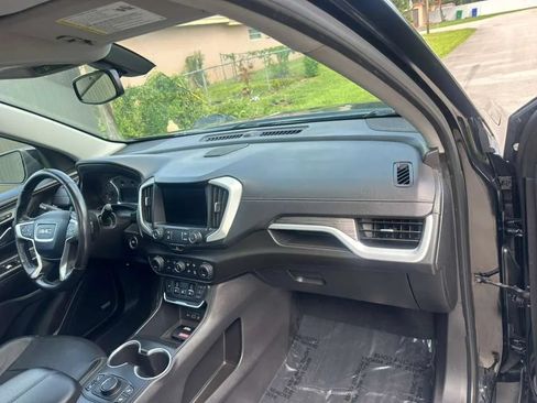 Used 2019 GMC Terrain SLT w/ Preferred Package FWD image 15