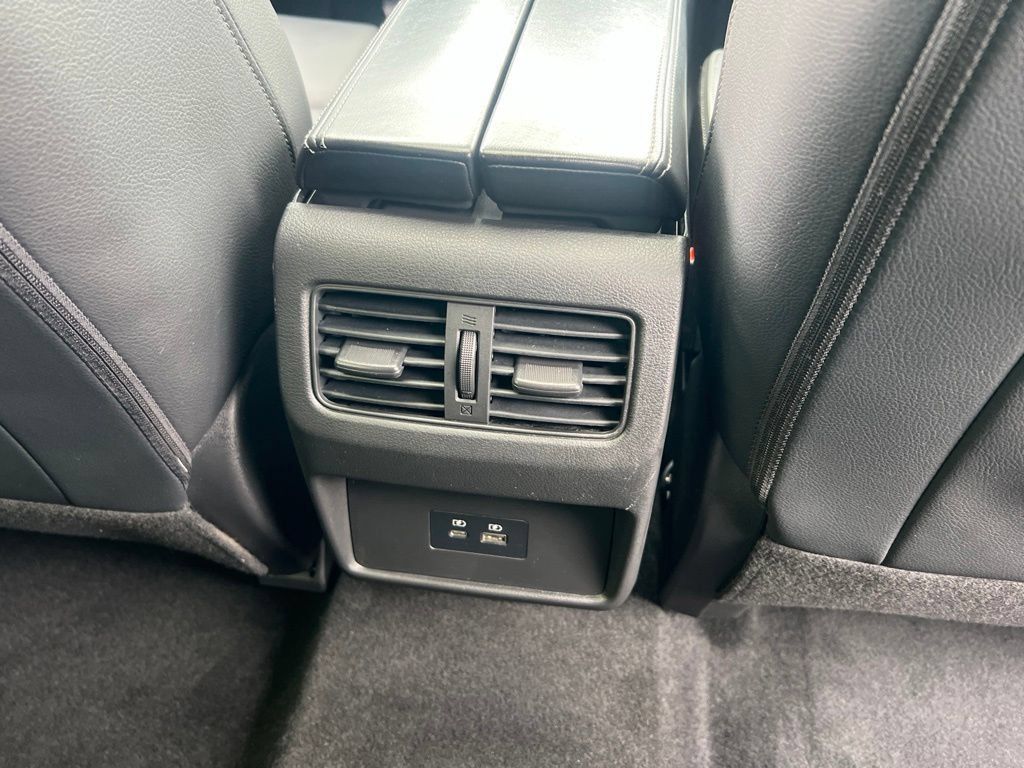 Certified 2023 Nissan Rogue SL AWD/4WD image 22