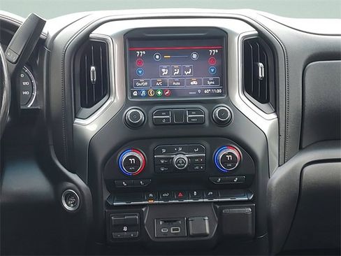 Used 2019 Chevrolet Silverado 1500 LTZ image 16