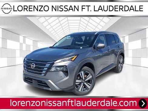 New 2025 Nissan Rogue SL w/ Tech Package FWD image 1