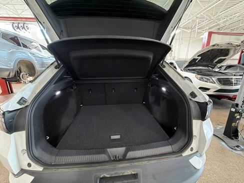 Used 2023 Volkswagen ID.4 Pro RWD image 16