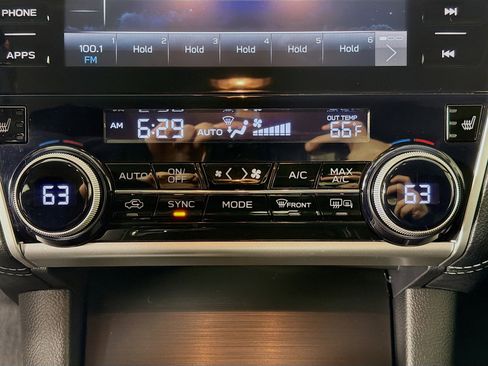 Used 2018 Subaru Legacy 2.5i Premium w/ Eyesight & BSD & Rcta & HBA image 17