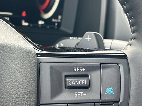 New 2026 Nissan Rogue Platinum AWD/4WD image 28