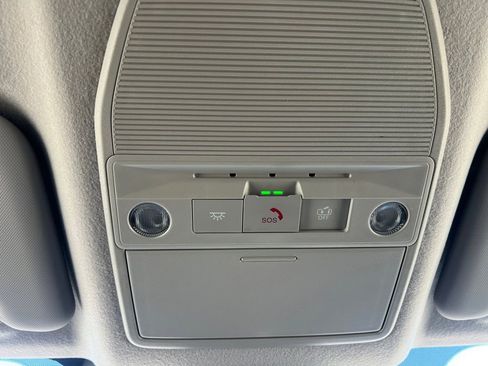 New 2026 Nissan Kicks SR w/ Cold Weather Package image 7