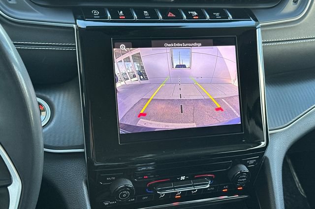 Certified 2023 Jeep Grand Cherokee Laredo RWD image 19