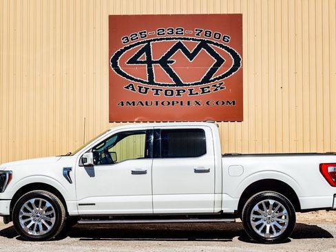 Used 2023 Ford F150 Limited image 7
