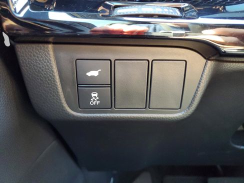 Certified 2025 Honda CR-V Sport Touring image 29