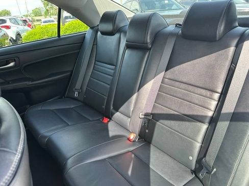 Used 2015 Toyota Camry XLE FWD image 29