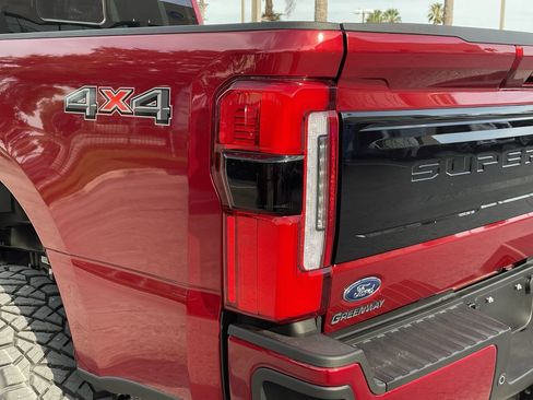 New 2026 Ford F250 Platinum AWD/4WD image 8