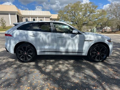 Used 2020 Jaguar F-PACE R-Sport image 47