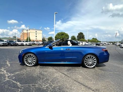 Used 2023 Mercedes-Benz E 450 4MATIC Cabriolet image 9