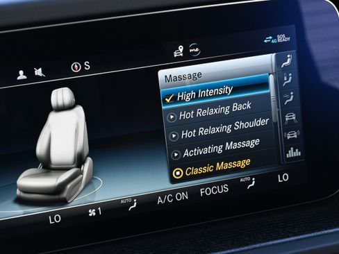 Used 2024 Mercedes-Benz G 550 image 19