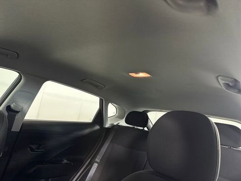 Used 2026 Hyundai Kona SE image 31