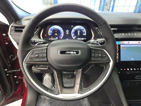 New 2026 Jeep Grand Cherokee Limited w/ Limited Altitude Package image 12