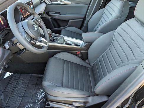 New 2024 Dodge Hornet GT w/ GT Blacktop Package image 13