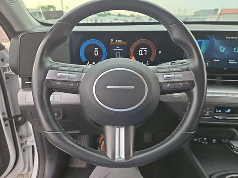 Used 2024 Hyundai Kona SEL AWD/4WD image 14