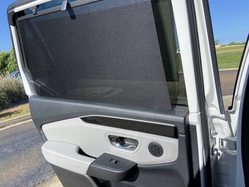 Used 2023 Honda Pilot Touring image 54