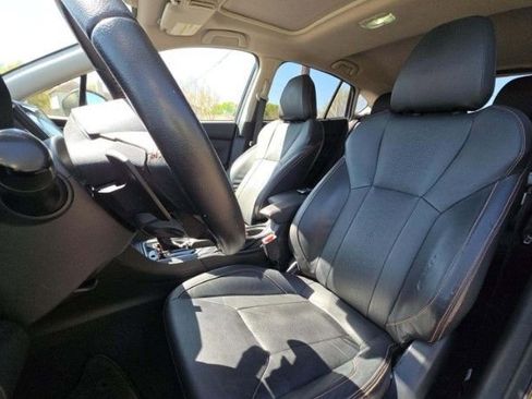 Used 2018 Subaru Crosstrek 2.0i Limited AWD/4WD image 3