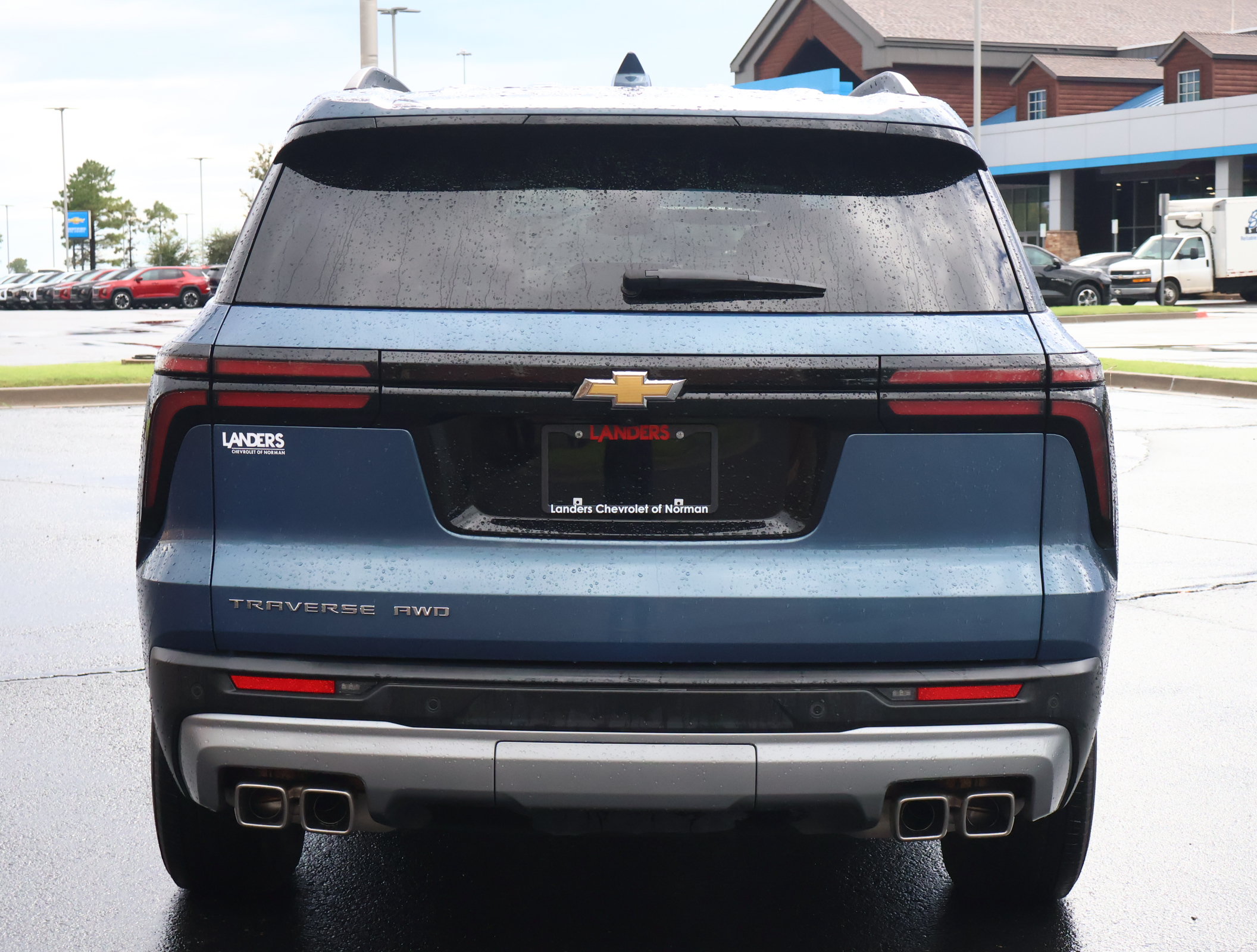 Used 2025 Chevrolet Traverse LT AWD/4WD image 29