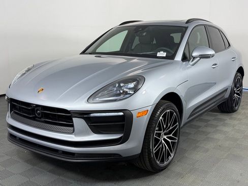 New 2026 Porsche Macan AWD/4WD image 1