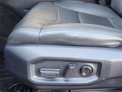 Used 2022 Toyota Tundra Limited image 18