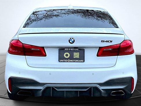 Used 2018 BMW 540i image 5