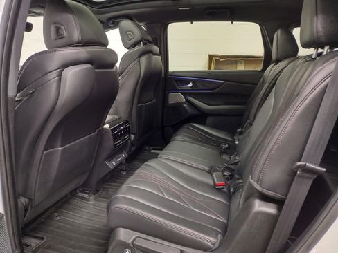 Used 2023 Acura MDX Type S image 33