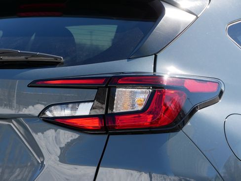 Certified 2025 Subaru Crosstrek 2.0i Premium w/ Crosstrek Mirror Package image 18