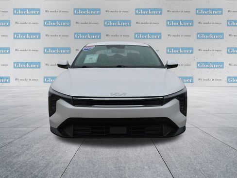 Used 2025 Kia K4 LXS image 2
