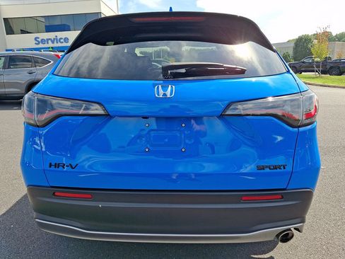 Certified 2026 Honda HR-V Sport image 6