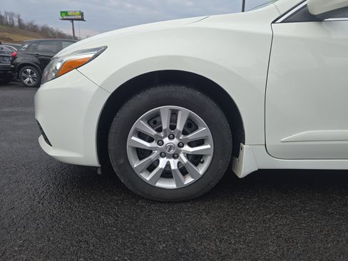 Used 2017 Nissan Altima 2.5 S w/ Power Driver Seat Package image 8