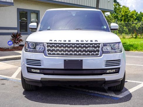 Used 2015 Land Rover Range Rover Supercharged AWD/4WD image 2