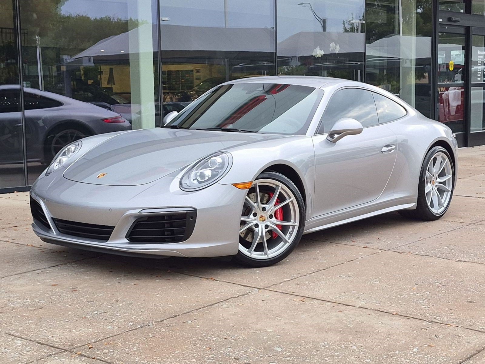 Certified 2019 Porsche 911 Carrera 4S AWD/4WD image 1