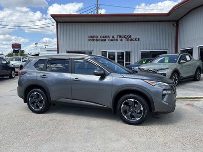 Used 2024 Nissan Rogue SV w/ SV Premium Package