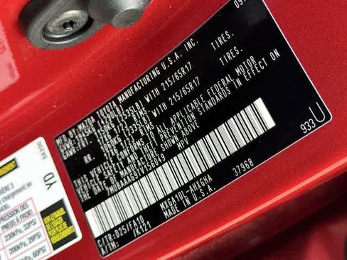 Used 2026 Toyota Corolla Cross LE w/ Moonroof Package image 28