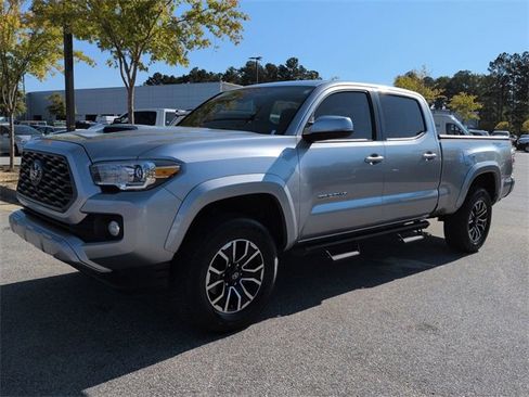 Used 2023 Toyota Tacoma TRD Sport image 7