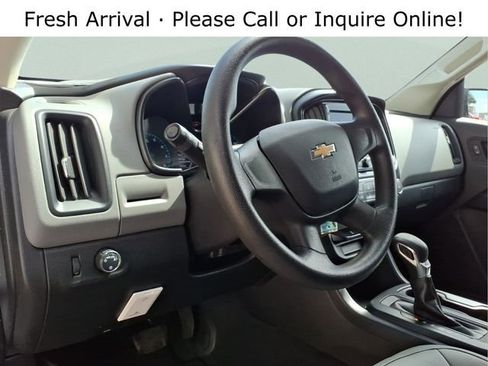Used 2022 Chevrolet Colorado W/T image 13