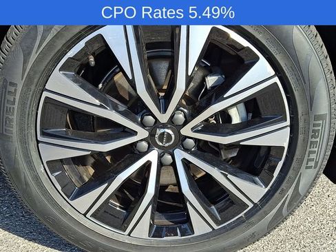 Certified 2023 Volvo XC60 B5 Plus w/ Climate Package AWD/4WD image 10