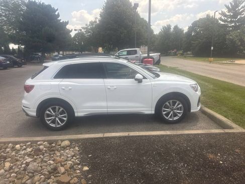Used 2025 Audi Q3 2.0T Premium AWD/4WD image 2