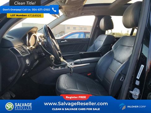 Used 2015 Mercedes-Benz GL 550 4MATIC image 9