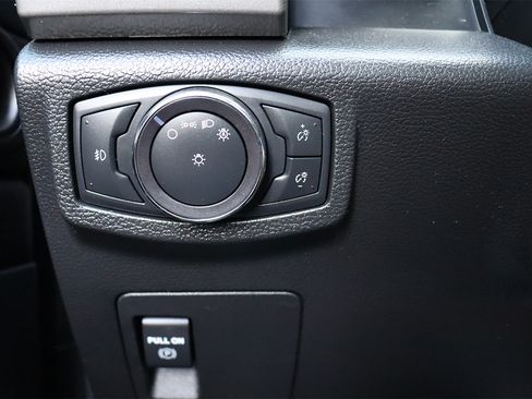 Used 2020 Ford Expedition XLT AWD/4WD image 31